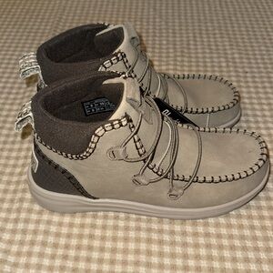 Women’s Hey Dude Eloise style boots